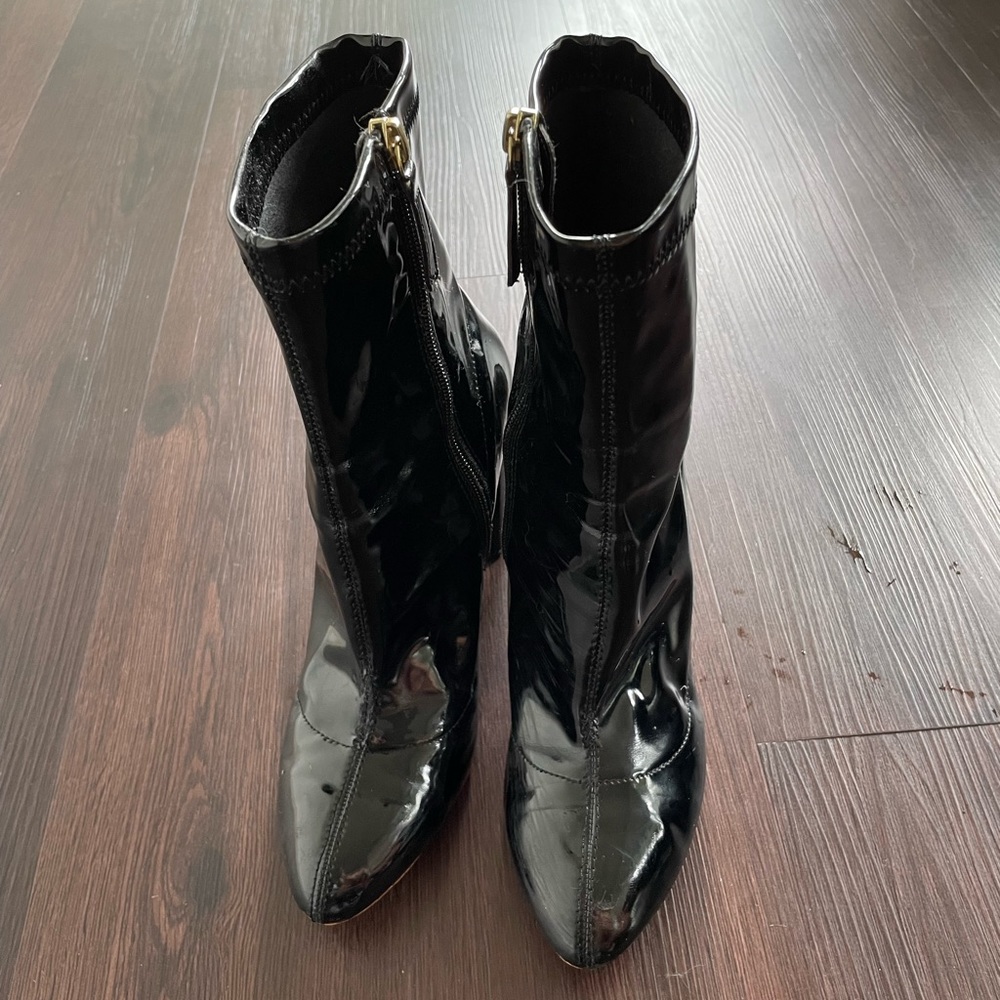 Daya by Zendaya Black Patent heeled boots